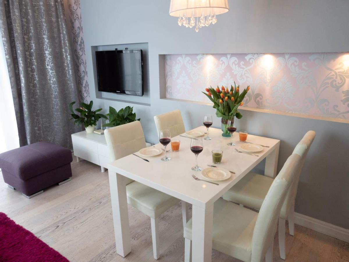 Sunny Stay Apartment ชวีโนวิชแจ ภายนอก รูปภาพ