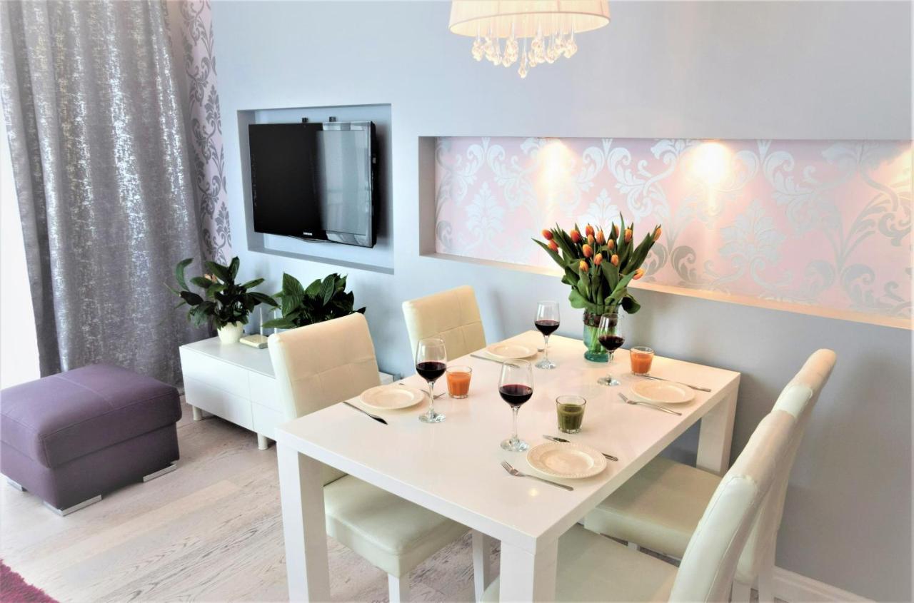 Sunny Stay Apartment ชวีโนวิชแจ ภายนอก รูปภาพ